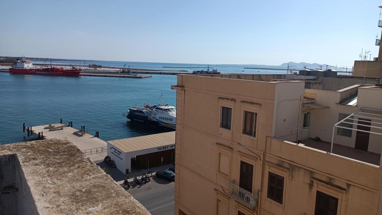 Almaran B&B Trapani Port & City Екстериор снимка